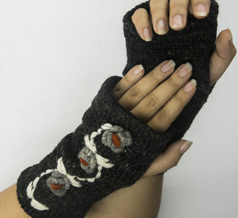 Black woolen hand warmer